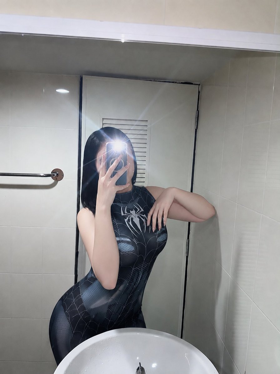 _kxkxm's tweet photo. พร้อมโดนพ่นใย 🕷️🕸️ #สงขลา https://t.co/rQfIpM5ZEB