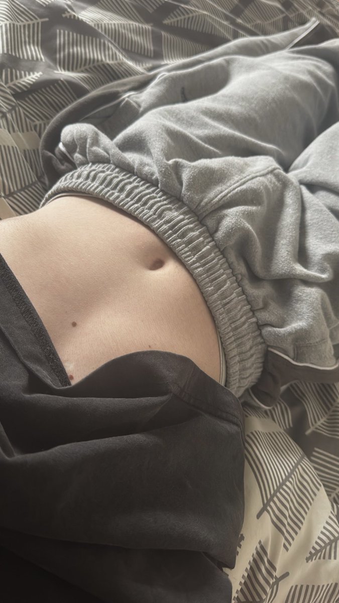 NoaTwink3's tweet photo. lil twink tummy :3

#twink https://t.co/poIvIaoc5a