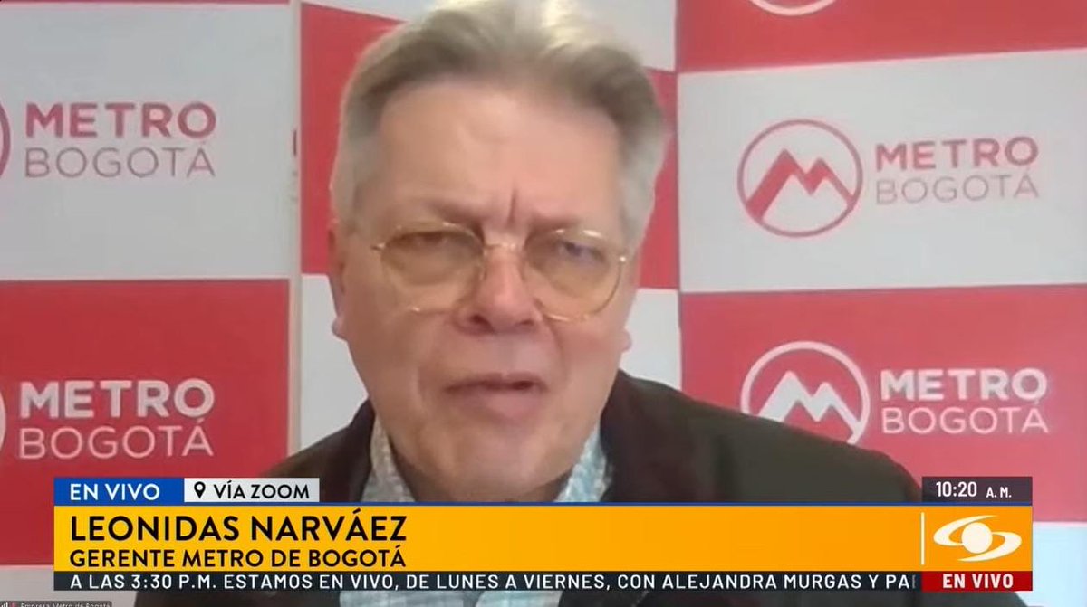 MetroBogota's tweet photo. “Lo que denuncia el subcontratista es que les exigieron un pago por un hecho que debe tener un trámite normal, que es el pago de una factura por una obra ejecutada; es una actividad entre particulares pero que debe ser evaluada por la Fiscalía con relación a presuntos delitos cometidos y por parte del contrato con respecto al compromiso que se tiene con la integridad, transparencia y prevención de prácticas prohibidas como el manejo de efectivo en estos volúmenes para pagos de obligaciones”.
Gerente general Empresa Metro de Bogotá @JoseLeoNarvaezM