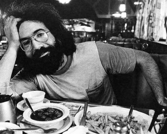 GratefulDead's tweet photo. Eat, drink, and be Jerry ❤️

Photos by Annie Leibovitz, Rosie McGee, and Peter Simon https://t.co/Vk6zTjdcy4