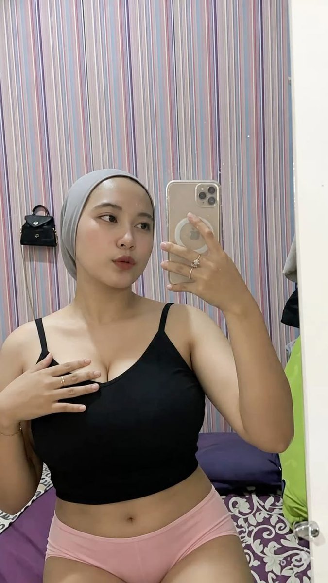 joget_official's tweet photo. tengah malam begini maskeran secukup nya aja deh yaa... https://t.co/JhDgsm19Eu