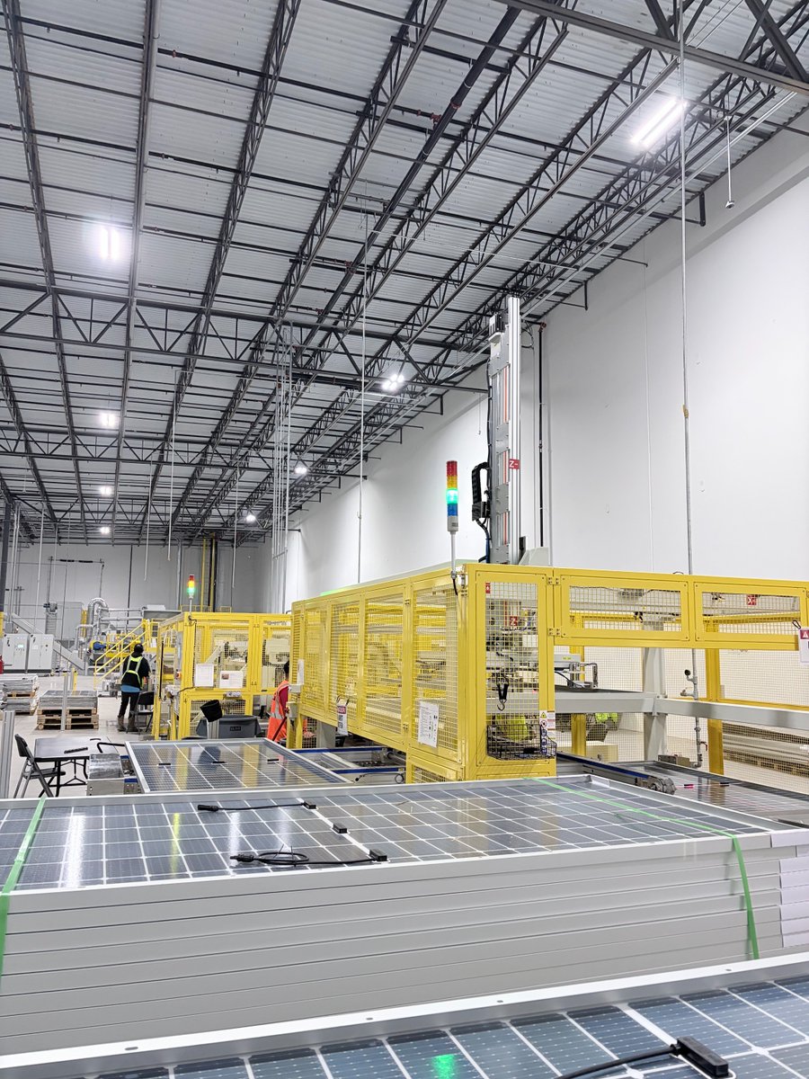 Qcells_NA's tweet photo. Every solar panel has a story. This is where it comes full circle. ♻️☀️

Through our Design for Circularity approach, we are redefining the lifecycle of clean energy.

With the support of our affiliate company, EcoRecycle by Qcells, we are processing thousands of panels annually to recover critical materials

By prioritizing closed-loop solutions, we ensure the clean energy transition remains truly sustainable from start to finish.

🔗Learn more today: https://t.co/WPNwSRK1hS