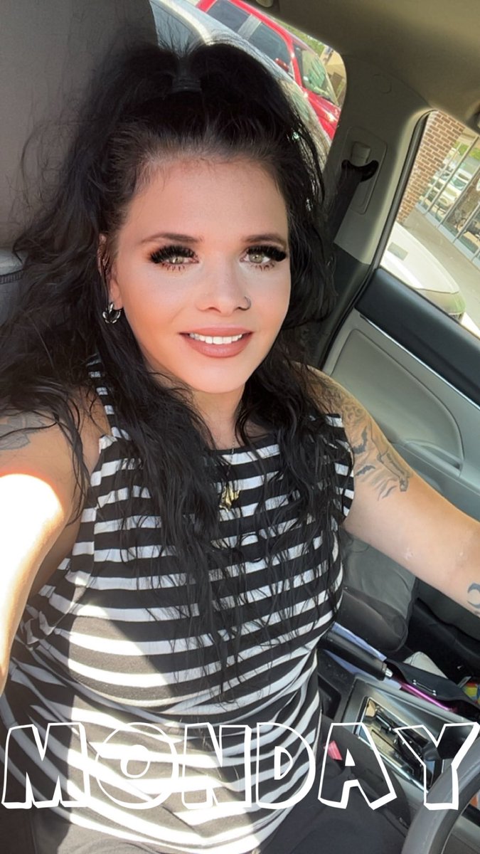 Chase0735's tweet photo. It’s Monday afternoon time to get this week started! 
I’m looking for someone who is not going to waist my time! 
Get it the fuck together losers, I don’t have all week! 
#findom
#paypig https://t.co/lXVKFqaYOg