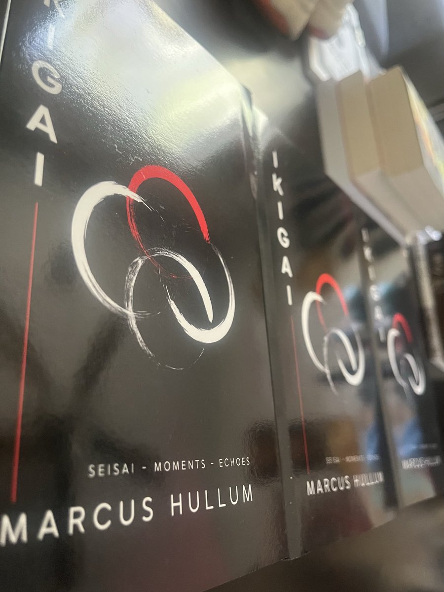 Mvristotle's tweet photo. Paperback copies available now!

An assassin, whose split-second decision changes his life forever, a physicist, bending the laws of nature to reunite with his family, and an Interpol agent, thrust into a multi-dimensional conflict he was unknowingly at the center of. https://t.co/stdlIkrN4l