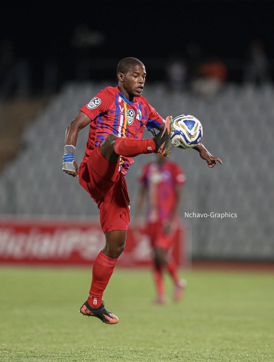 MakhubuSimanga's tweet photo. GAME 1 DATA SCOUTING ANALYSIS — 2026/27 BETWAY PREMIERSHIP 📊⚽
💎 BEST PERFORMERS
1️⃣ Surprise Manthosi — RB, Polokwane City
2️⃣ Thulani Gumede — LW, Richards Bay FC
3️⃣ Olwethu Cele — RCB, Milford FC
#BigDaddyScouting https://t.co/e4MFee1pgO