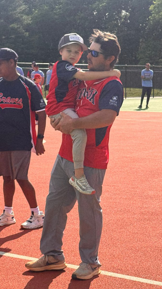LinetoLineLLC's tweet photo. Wishing @ryanstorey a Happy Birthday today! When he’s not working or taking his own kids to games, he’s busy helping with Columbia Miracle League.  Ryan never meets a stranger and we are lucky to have him on our team! https://t.co/1DOBusKIQe