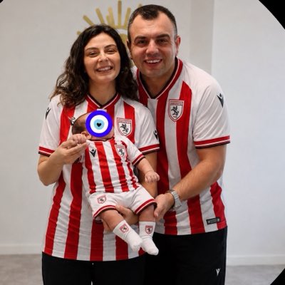ynnt55's tweet photo. #YeniProfilResmi https://t.co/rptJjDPyKQ