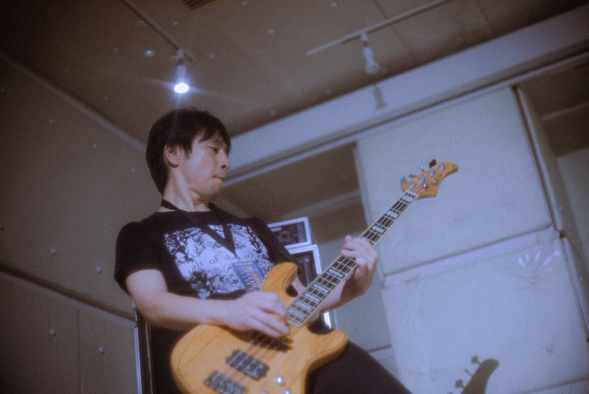 sanzan_jp's tweet photo. 今日は数あるバンドの中からSANZANを観に来てくれた皆さま、出会ってくれてありがとうございました🪐
またライブハウスで会いましょう🔵

観てくれたみなさん、Nikoん、対バンの皆さん、スタッフさん、みんなに最大級のリスペクトを込めて！

📷　@arimu__iwamoto https://t.co/EDEVd7Ypa2