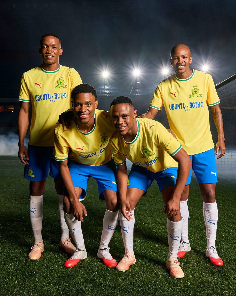 MickyJnr__'s tweet photo. 🚨 𝐎𝐅𝐅𝐈𝐂𝐈𝐀𝐋:

Mamelodi Sundowns have received a bye in the 2026/27 CAF Champions League.

The defending champions will not play in the first preliminary round and will enter the competition from the second preliminary round.

#CAFCLwithMicky #AfricanFootball #Sundowns https://t.co/alOnjYLIbs