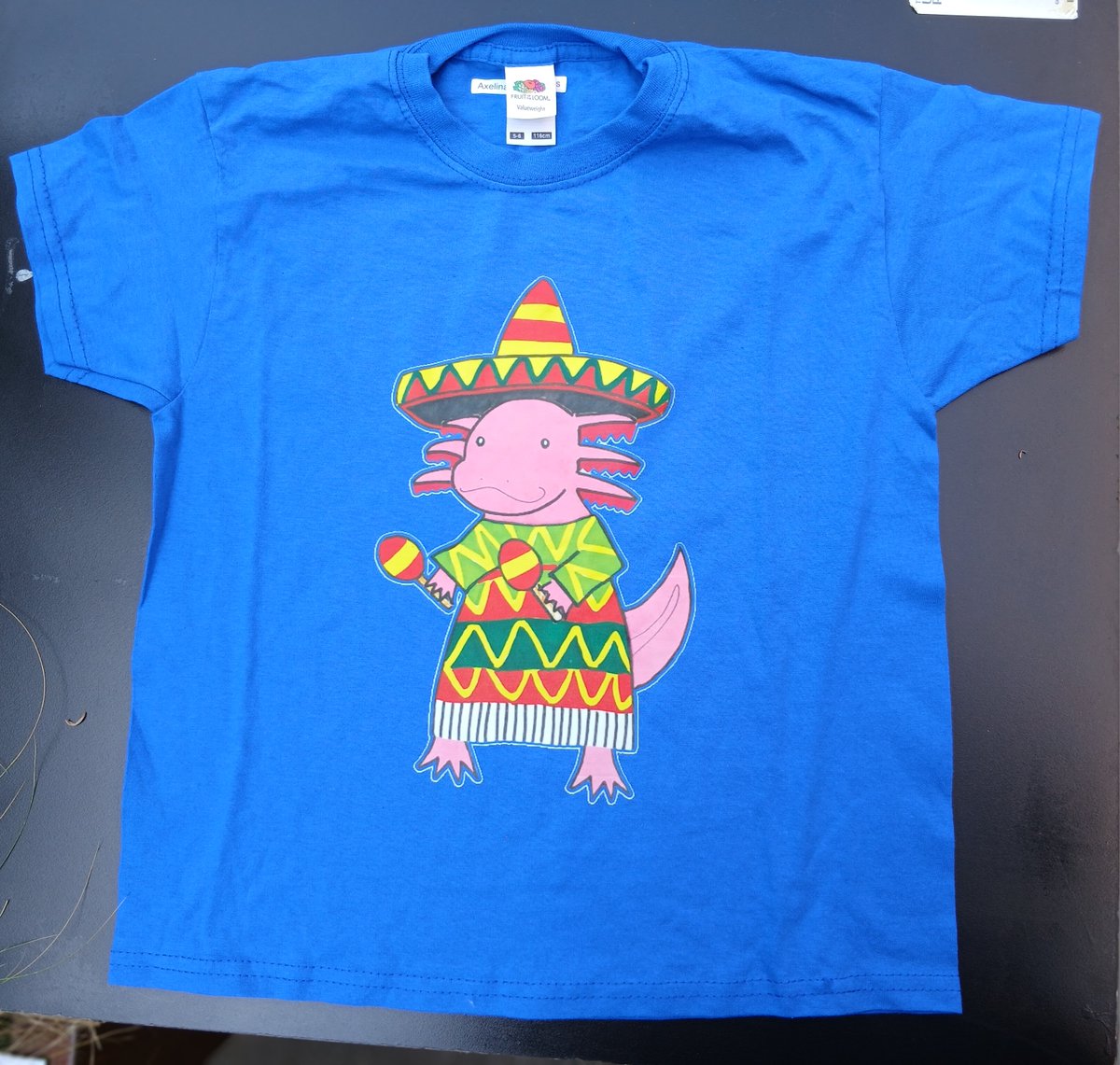 AxelinaPro's tweet photo. Ever wondered what those cute funny looking aquatic salamanders are? They are axolotls,Mexican salamanders ( hence the outfit in the t-shirt). T-shirts from https://t.co/kCpDi20bwb #axolotls #loveaxolotls #mexico #salamander #quirkytshirts #funtshirt #smartnetworking #yourbizhour https://t.co/TYtm6jRgON