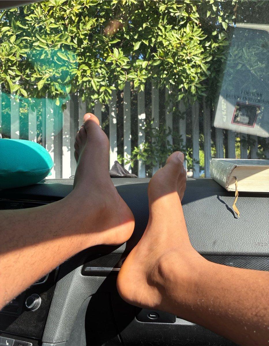 mmasteraandre's tweet photo. HEY PAYPIGS NEW MASTER HAS ARRIVED 😈🤑

Here to empty your wallets and destroy your brains fags 
#findom #fags #paypigs #paypig #cashmaster #cash #moneyslave #BBC #blackmaster #bigcock #richmaster #master https://t.co/cQ65JNzMJg