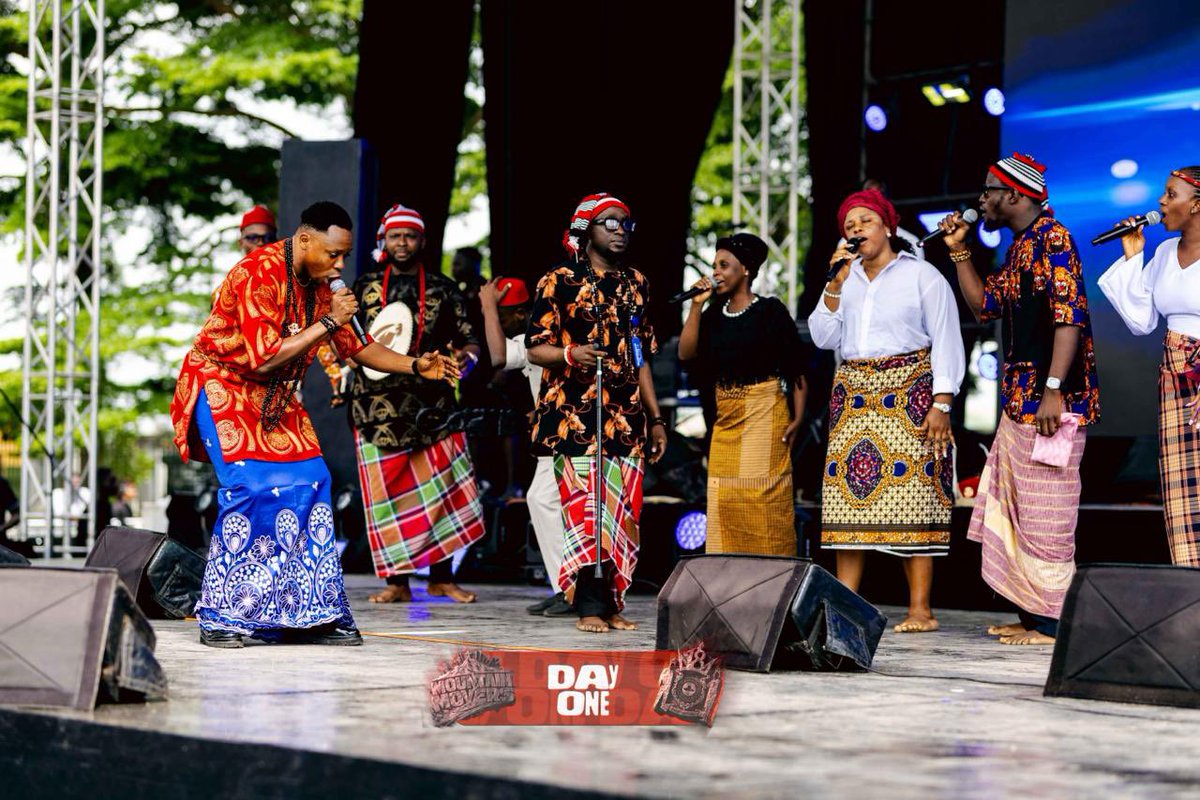 PSFRCCGofficial's tweet photo. PSF, Ekene mu unu!!! ❤️🤍

What a beautiful expression of praise!
The sound of worship echoed with joy as our igbo brethren led us in heartfelt praise. 
Every song, every step, and every voice was a reminder that when God’s people gather, sounds of triumph echoes.
#MountainMovers https://t.co/BQzmZ4DPDe
