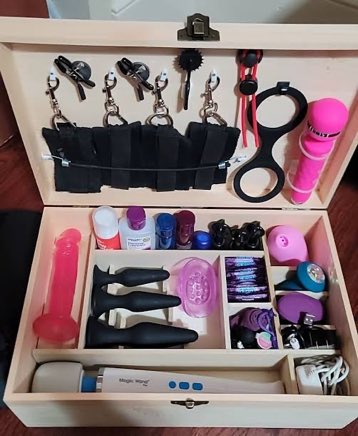 MistressChsty's tweet photo. You can place an order for your favorite box of toys… Available in my stock shop/room ⛓️🔐 https://t.co/UAXxJENMMw