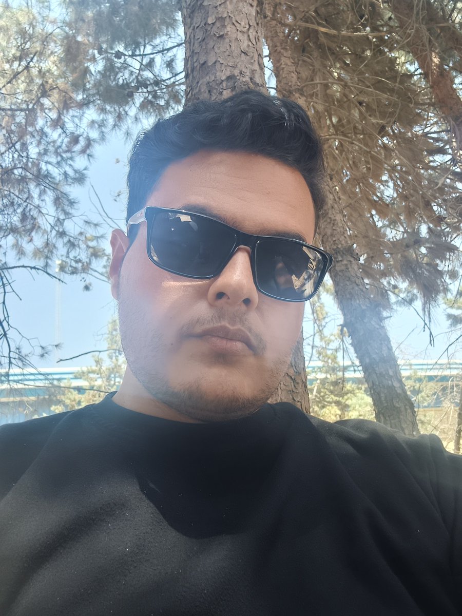 Lanndcruiser's tweet photo. گرمه https://t.co/Cq4MrqX1QF