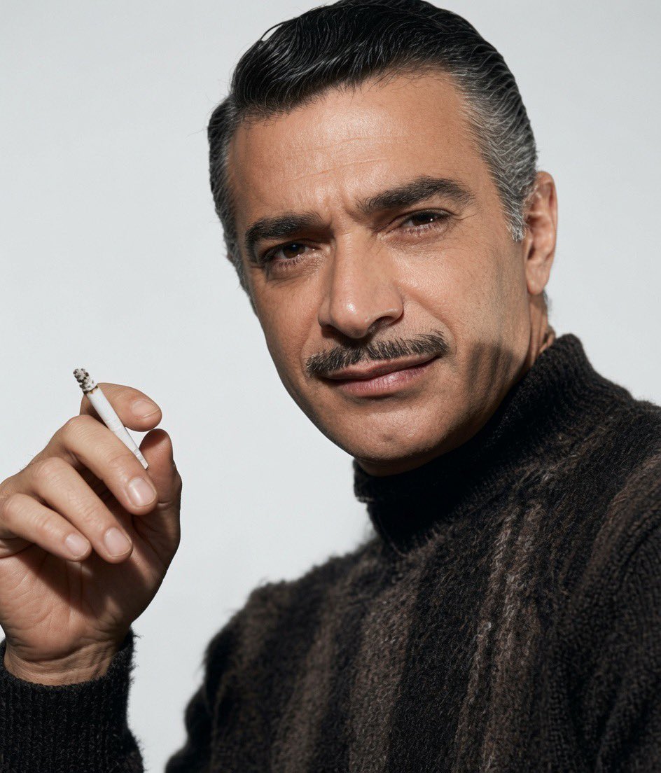 Cuauhtemoc_1521's tweet photo. #Sabíasque el nombre de nacimiento de Mauricio Garcés fue Mauricio Féres Yazbék?  Fue un importante actor de origen libanés que  encarnó el papel del eterno galán soltero del cine mexicano. Murió el 27 de febrero de 1989 en su casa de la Ciudad de México debido, al parecer, a un paro cardíaco a la edad de 62 años. Durante sus últimos años de vida su salud se deterioró considerablemente debido al enfisema pulmonar que se le diagnosticó. Fumaba más de 2 de cajetillas de cigarros por día. Recuerdas alguna de sus frases?
