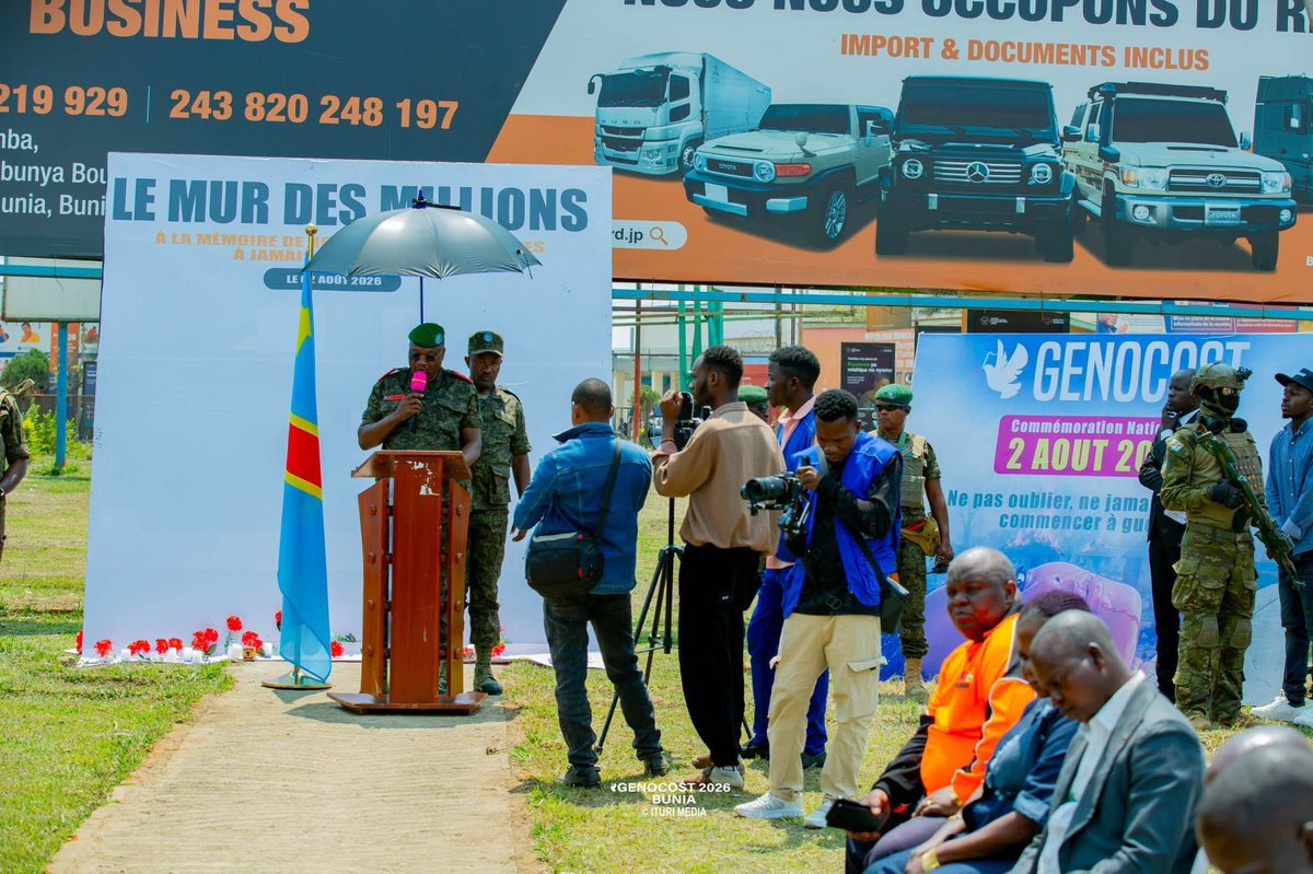 FonarevRDC's tweet photo. L’Ituri se souvient.

À Bunia, la commémoration officielle du GENOCOST s’est tenue en présence du Gouverneur militaire de la province de l’Ituri, le Général-major Gaby Kasongo Mulumba, ainsi que de plusieurs survivants venus rendre hommage aux millions de victimes des crimes commis en République démocratique du Congo.

Maintenant que tu sais, que fais-tu ?

✍🏾 Signez la pétition : https://t.co/ueI2dk1p7W