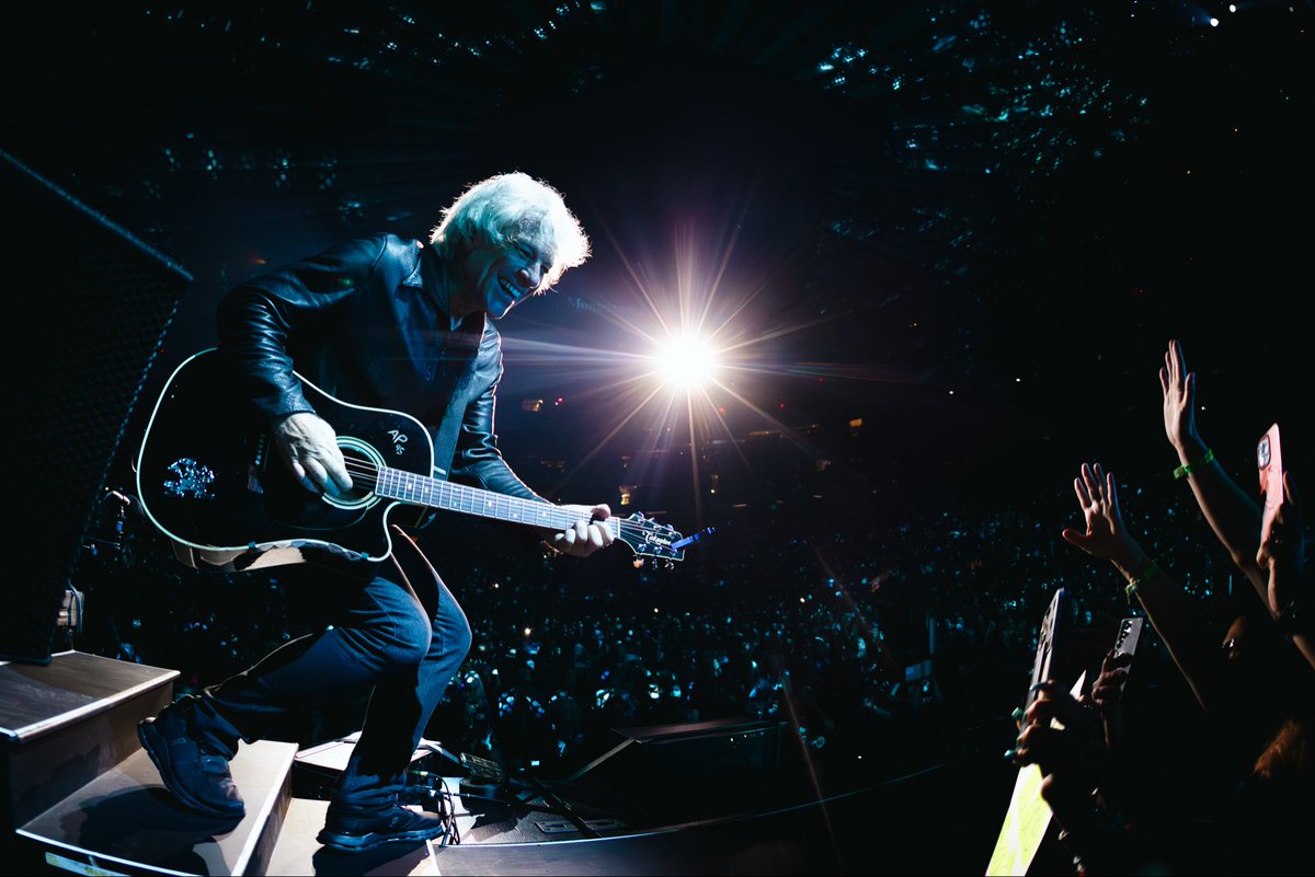 BonJovi's tweet photo. Then. Now. Forever. 🤘

📷: Chérie Hansson // @markweissguy https://t.co/5kyL3tKNhO