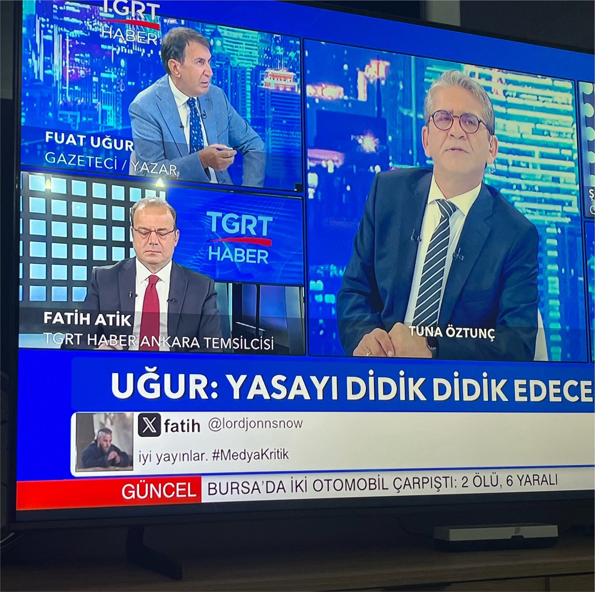 lordjonnsnow's tweet photo. tv ye çıktım https://t.co/VxTg2KtVth