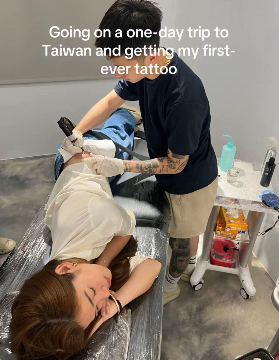 jnkxrsxaiah's tweet photo. who said Aiah will most likely not get a tattoo??? you're all wrong. she already did. 🩵 https://t.co/qYZDMhv1sy