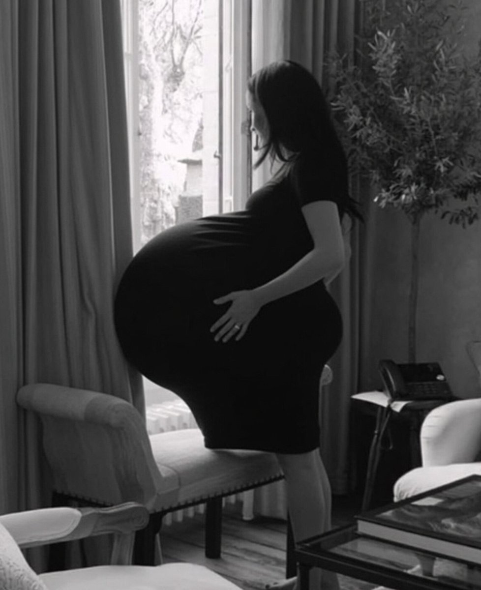 that_1's tweet photo. I have decided!
We are having triplets,H!
Order me the triple XL moonbump from Temu! https://t.co/OMOoZ6dfQO