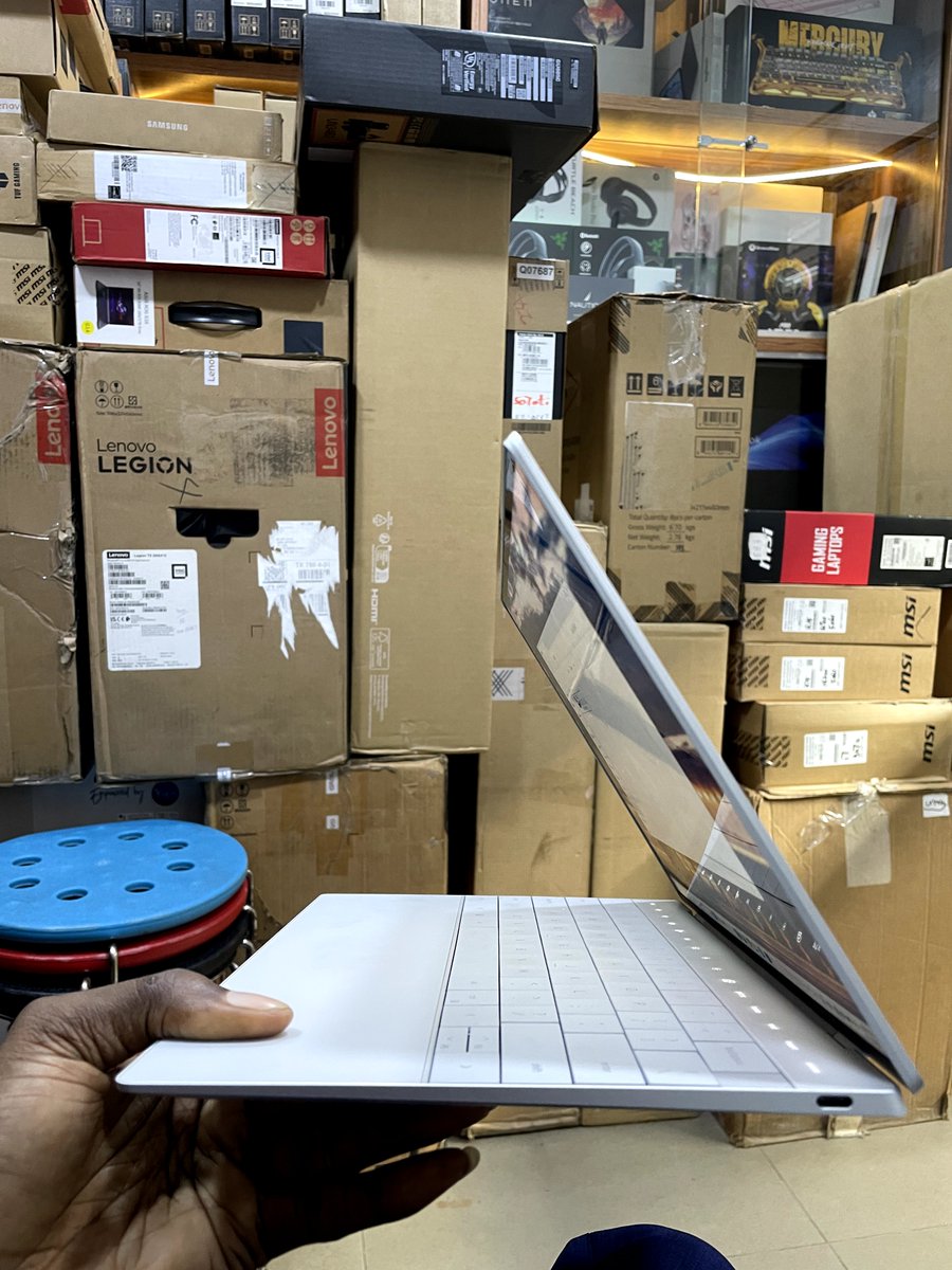 antokorie's tweet photo. Adele XPS

Intel Core i7-1260P
16gb 1TB

1,650,000 https://t.co/JlPlnb67Du