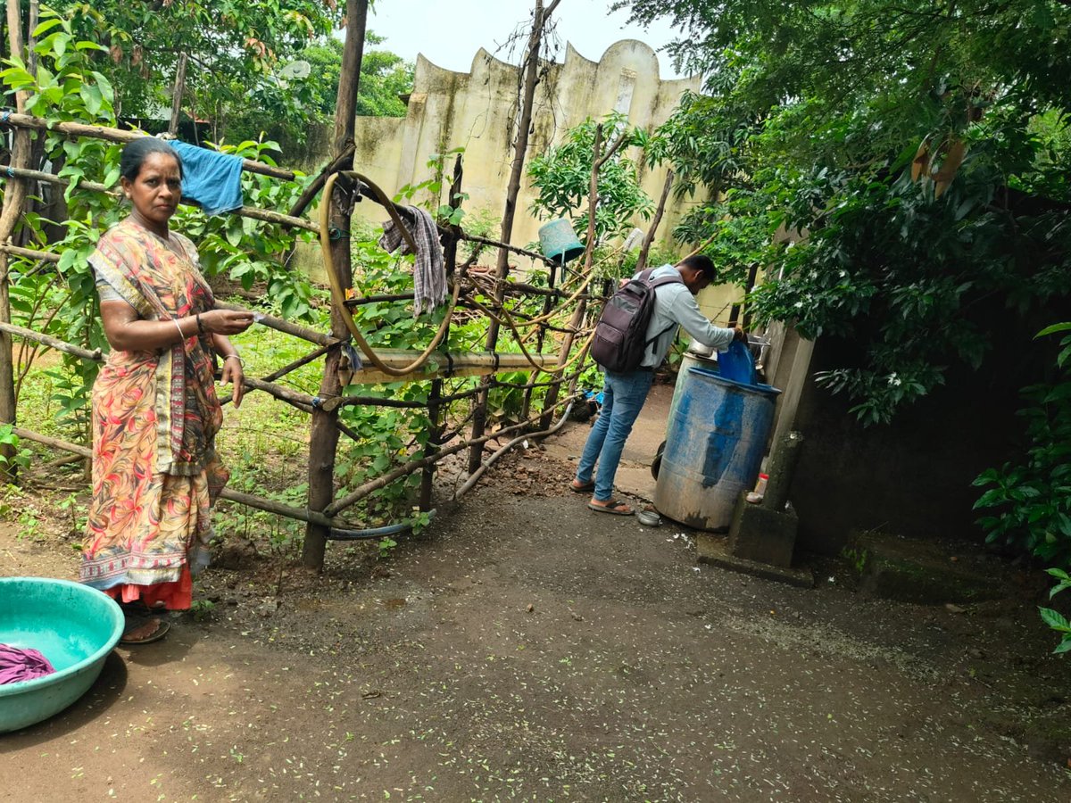 thonetrang77417's tweet photo. 🏥🇮🇳
#NETRANGBLOCK
#HEALTHTEAM
#HOUSETOHOUSEVISIT
#ANTILARVALACTIVITIES
#VILLAGERS
#care
#NVBDCP #CLORINATIONACHEACK
#RCTEST https://t.co/7HKhgvQoTv