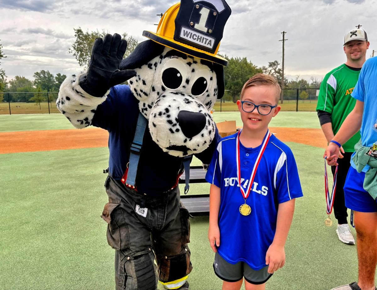 ICTParksandRec's tweet photo. Miracle League Baseball registration is OPEN for athletes ages 5–25. Join us this fall for a fun, inclusive season where every player plays and every player wins! 💙

📅 Saturdays starting Sept. 26
📍 Miracle Field, 4808 W. 9th St. N.

Register today: https://t.co/St52c8Jv79 https://t.co/SrF6SnyqaE