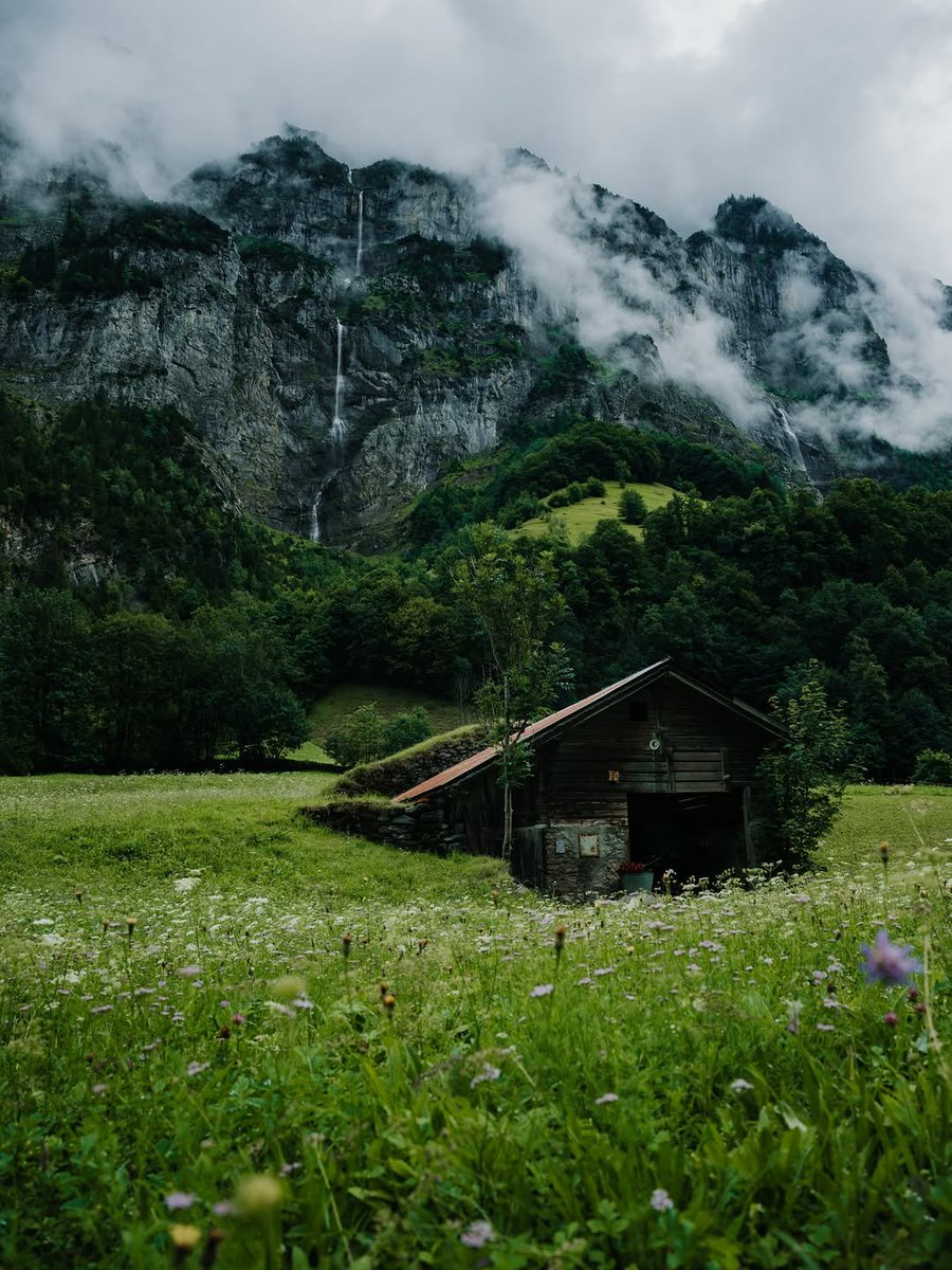 worldclick56's tweet photo. Switzerland 🇨🇭 https://t.co/AJN42kXrTi