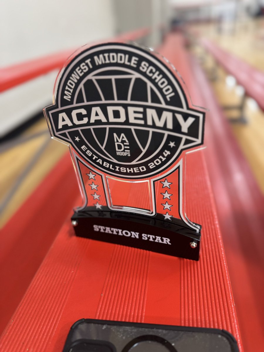 Natewitdashifts's tweet photo. I won the Station star award at Madehoops Midwest academy #AGTG✝️✝️✝️✝️ https://t.co/zADECBHD5H