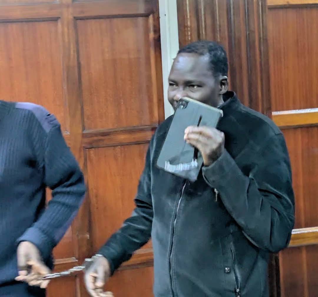 C_NyaKundiH's tweet photo. When foreigners con Kenyans the only solution should be deportation. South Sudanese national Majuach Tong conned a kenyan in a fraud scheme totaling to 2.1 million. Deport him. https://t.co/eHtHJq8N7s