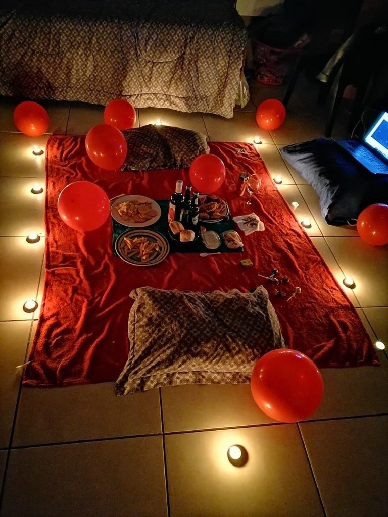 Grachidex's tweet photo. Dinner night setting https://t.co/lTbustb6l5