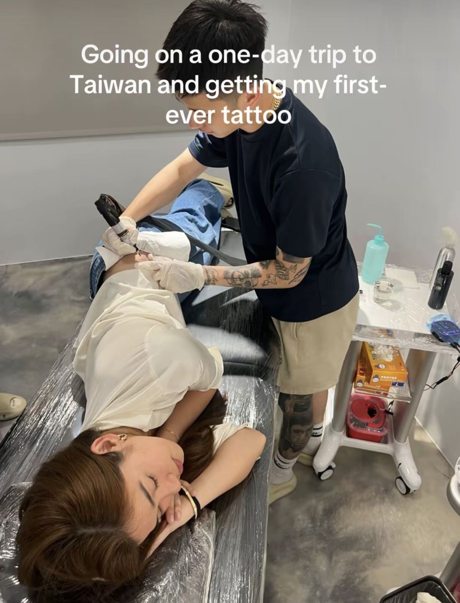 poganda_daily's tweet photo. aiah got her first tattoo!! told you guys, iba ang fear sa needle for injection rather than the needle for tattoos 😂 

her first tatts is something related to honey for sure 🐶 https://t.co/hyKgZSSrsD
