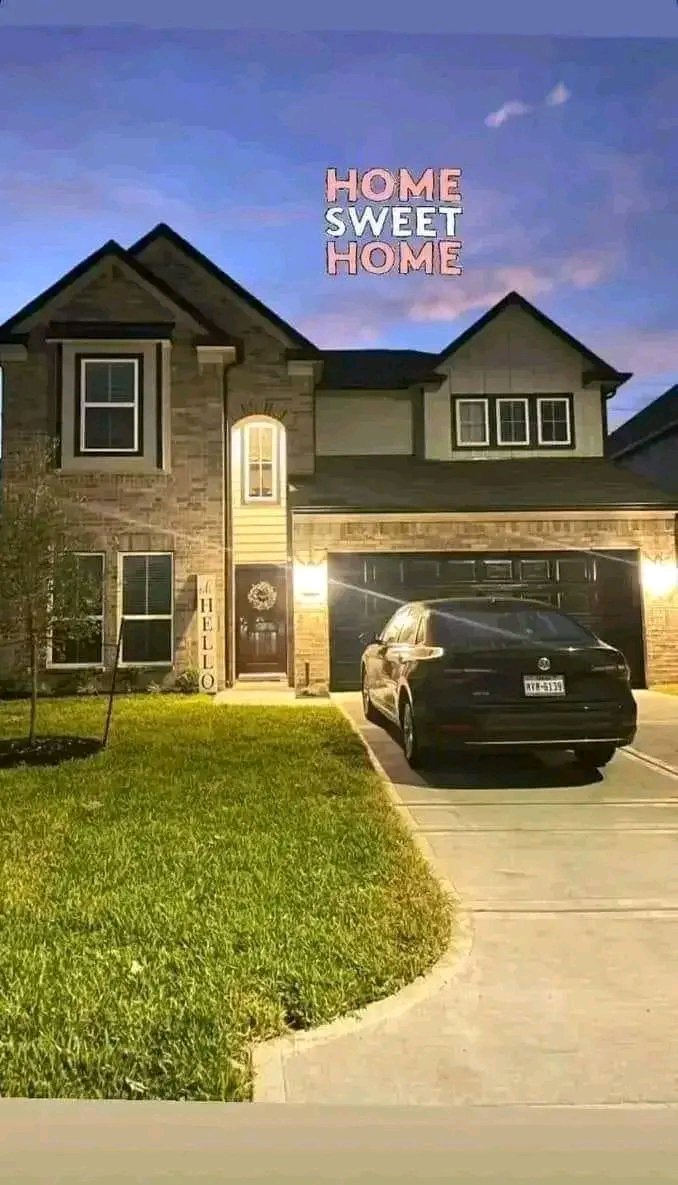 MoreGrace91738's tweet photo. 🚨So WE did a thing Yesterday .. new location 📍

Never let anyone tell you how things are “suppose” to go. We saw a bitcoin trading platform, We invested into it , we cashout from @FidelityWealths , trading platform, we bought a house…..The dream/life is yours so live/dream it. https://t.co/x30YObaH0s