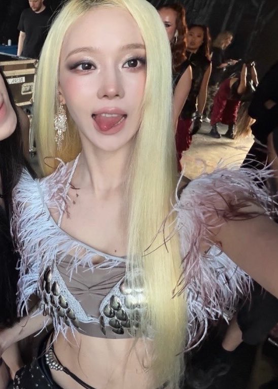 joyminjeong's tweet photo. 😛 https://t.co/ouy6jJO84I