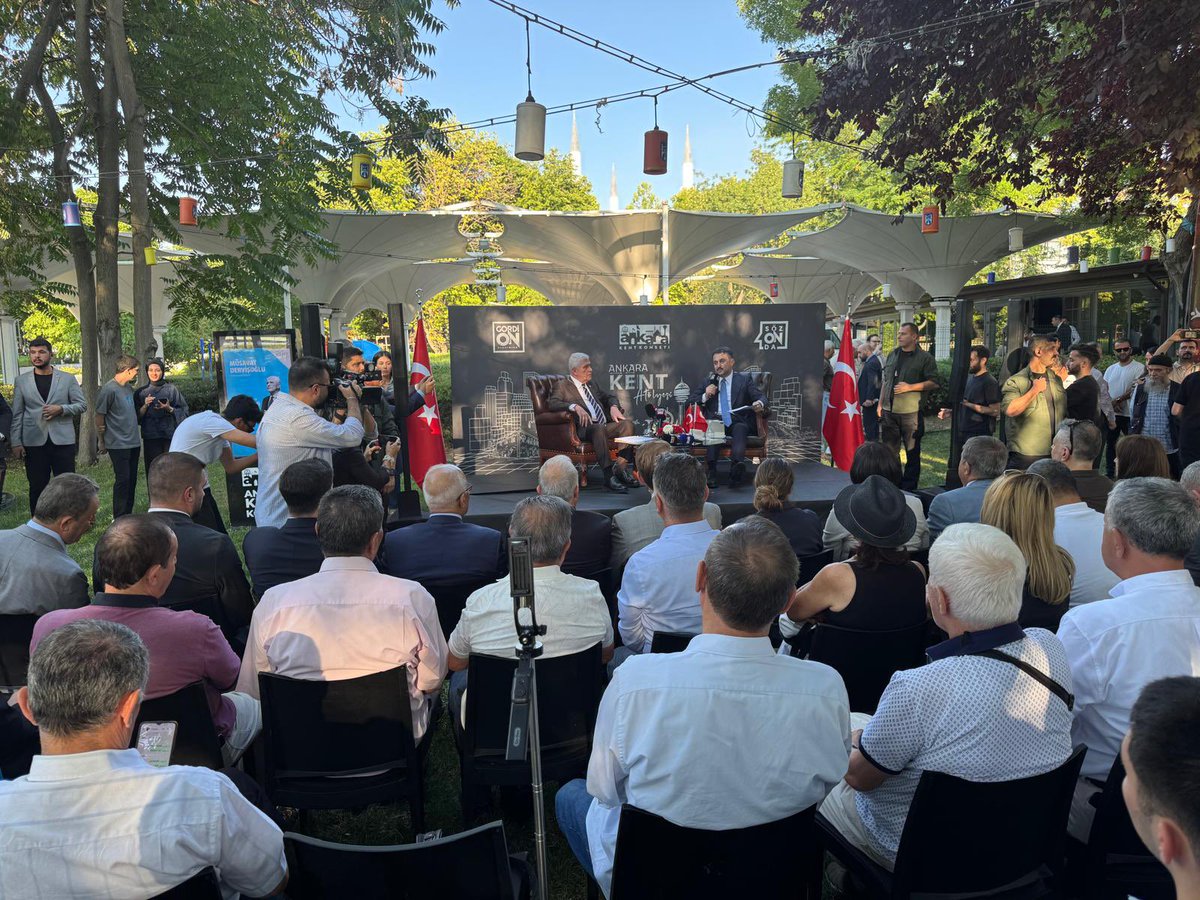 aefakibaba's tweet photo. Ankara Kent Konseyi tarafından düzenlenen Söz Onda programına, Genel Başkanımız Sayın Müsavat Dervişoğlu ile birlikte katılım sağladık.

Başta Ankara Kent Konseyi Başkanı Sayın Halil İbrahim Yılmaz olmak üzere, emeği geçen herkese teşekkür ediyorum.@iyiparti @MDervisogluTR https://t.co/ccpAWgjbls