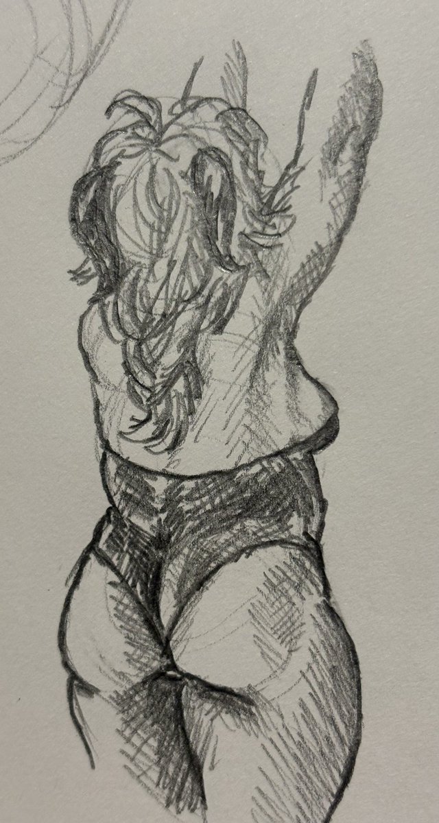 SamusAranXXX's tweet photo. pov: your shortstack ccgf (cocogoatfriend) needs help getting something off the top shelf https://t.co/3NOhCsNgwa