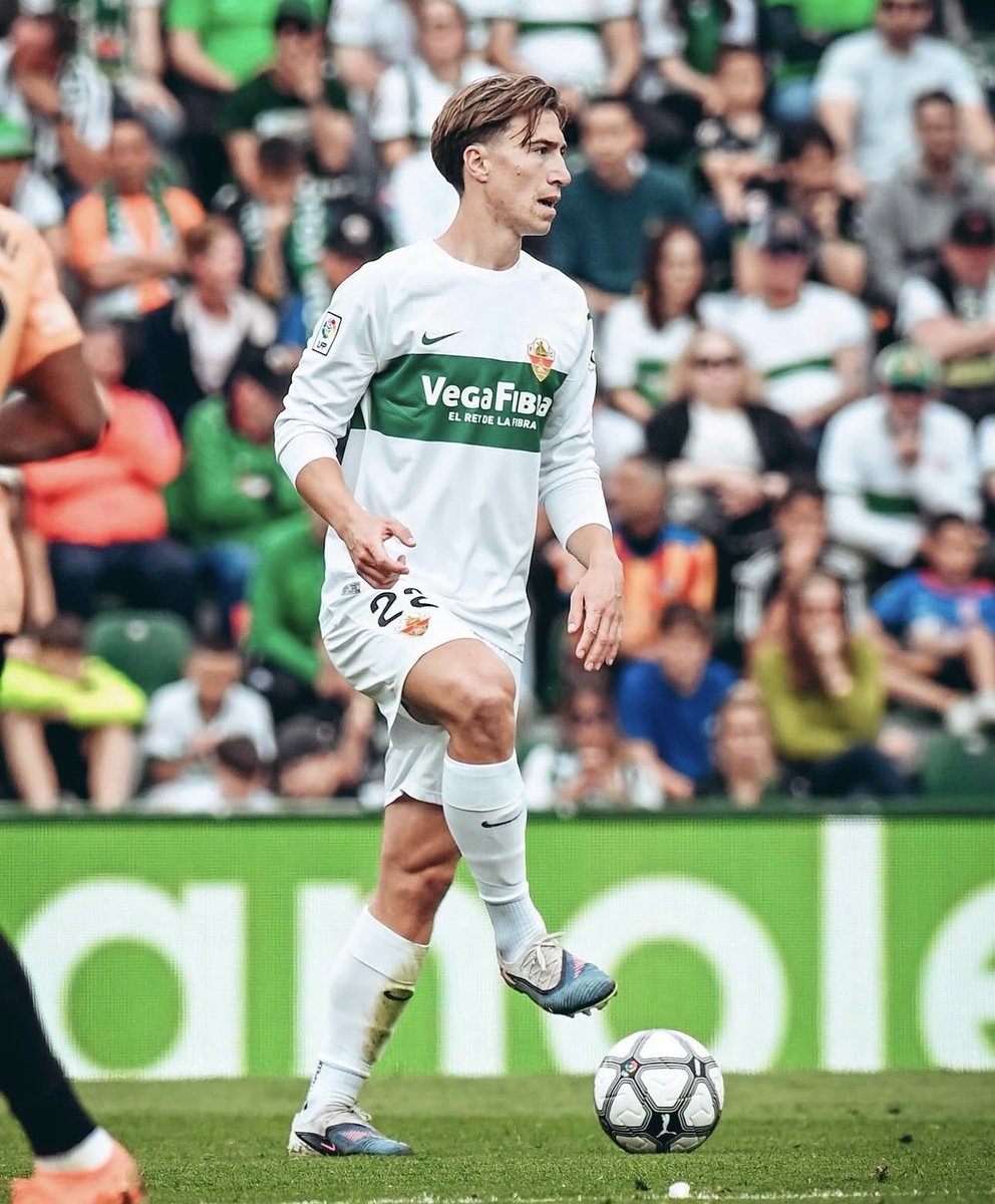 EcfInsider's tweet photo. ℹ️ INFORMACIÓN en clave #Elche 🚨

- David Affengruber no renovará con el Elche CF.

👉 Varios equipos europeos atentos a su situación.

Bragarnik valora vender ahora por menos de su cláusula para no marcharse gratis la temporada que viene y así sacar rédito económico. https://t.co/qPgY1zGxlI
