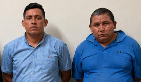 FGR_SV's tweet photo. #CombateAlCrimen | La @FGR_SV solicitará la pena de cadena perpetua contra Rubén Alonso Sánchez López y Juan Pablo Mata Reyes, acusados del homicidio de un hombre en El Divisadero, Morazán.

El pasado 1 de agosto, la víctima fue reportada como desaparecida. Luego de la activación del Protocolo de Acción Urgente junto a la @PNCSV, las investigaciones determinaron que Sánchez López llevó a la persona con engaños al cantón Loma Larga para supuestamente mostrarle un ganado que compraría. En el lugar lo esperaba Mata Reyes, quien lo atacó con un golpe en la cabeza.

Posteriormente, le robaron $11,200.00 en efectivo, le rociaron gasolina y le prendieron fuego y huyeron del lugar.

Ambos sujetos serán llevados ante los tribunales correspondientes en los próximos días.