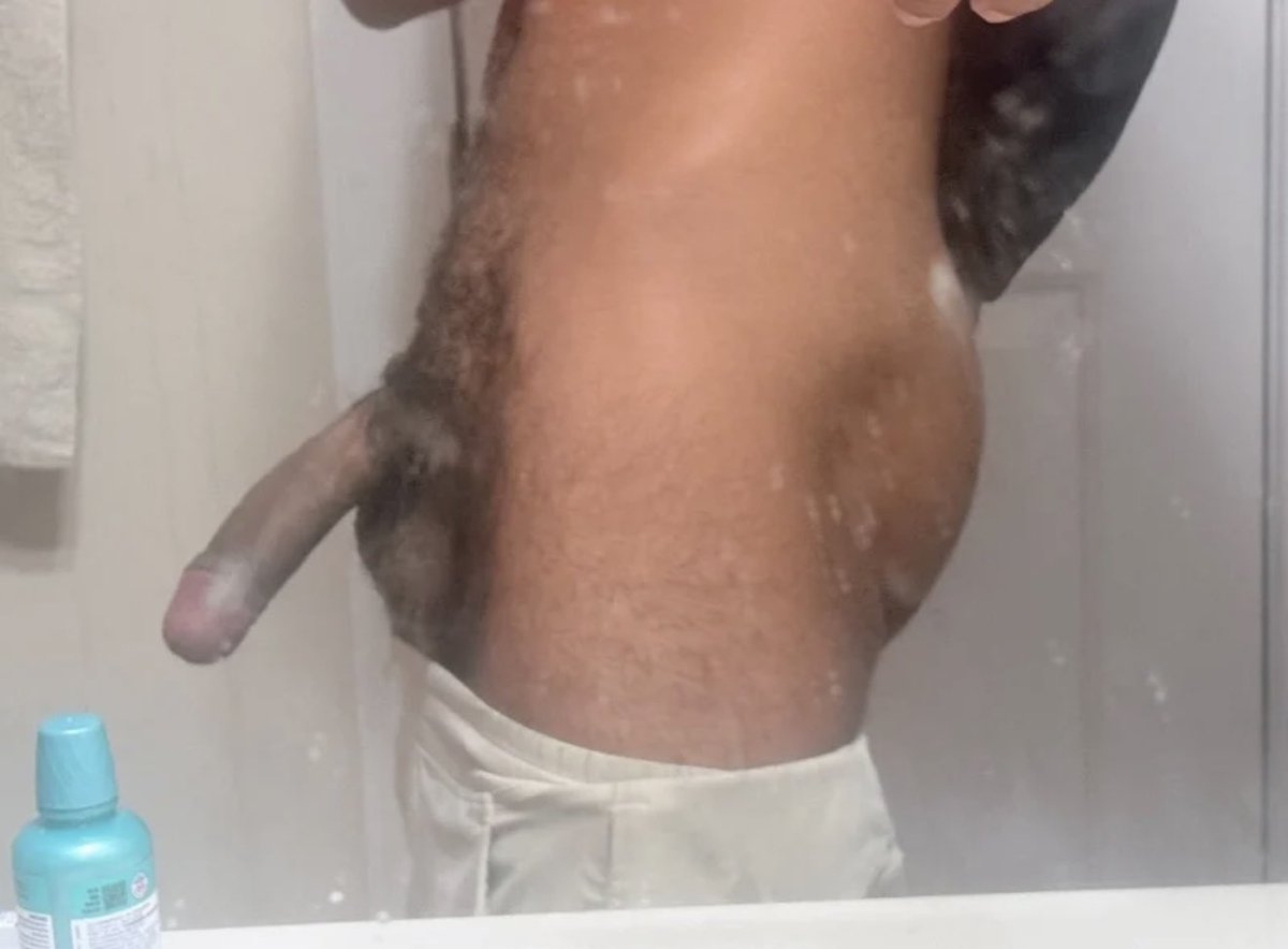 CandyLicke43237's tweet photo. Hood up or down!
#Atldick #919dick #252freak #704freak #uncutmeat https://t.co/dG0lbtwtGX