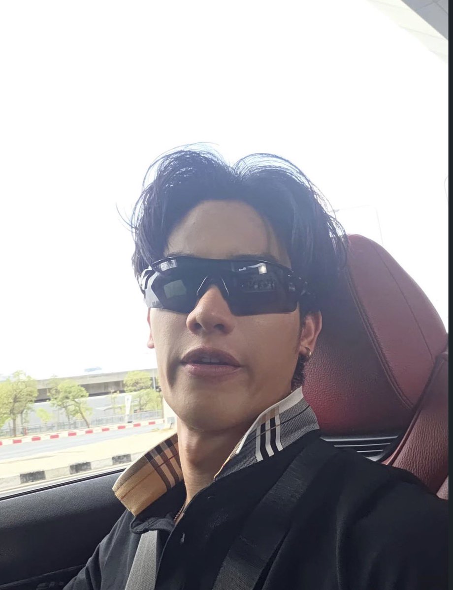 Ro__17_'s tweet photo. Tay is effortlessly funny😭😭 https://t.co/IgXOK3kKrp