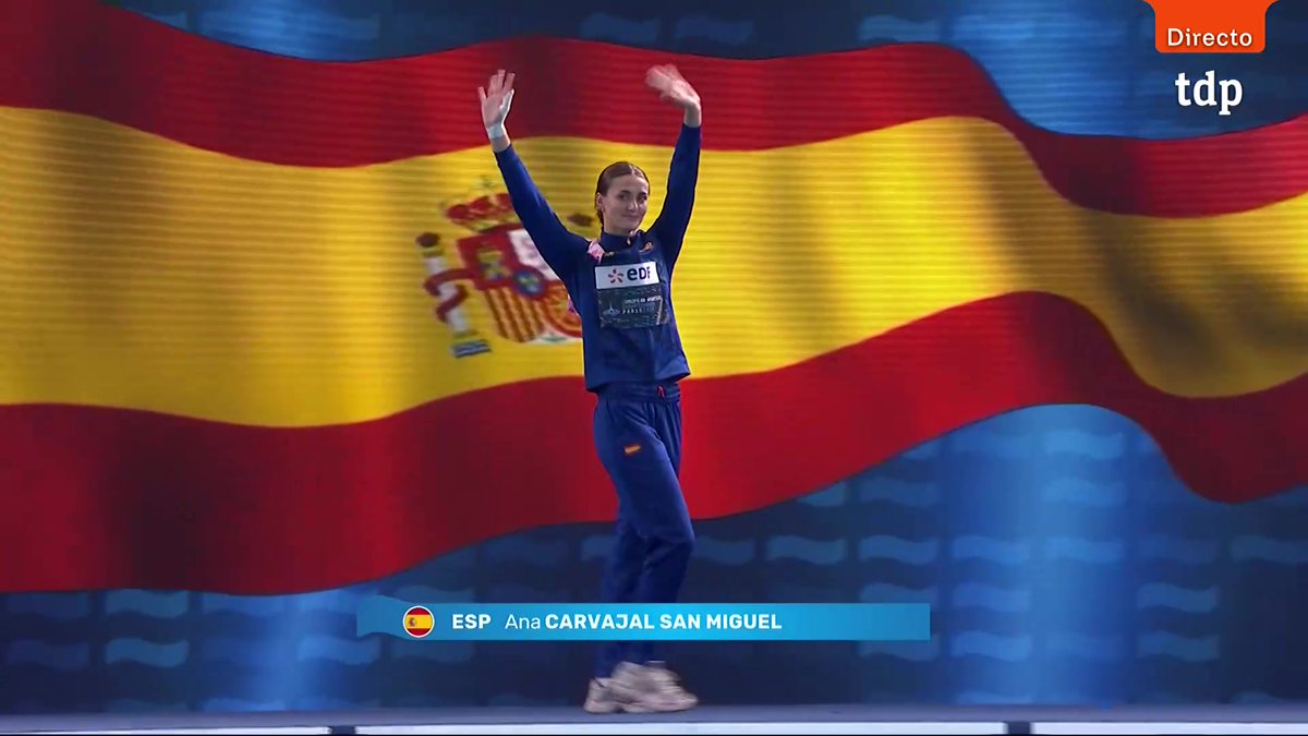 teledeporte's tweet photo. 😎 Arranca la final de plataforma desde 10m con doble presencia española

🇪🇸 Valeria Antolino y Ana Carvajal, que llega siendo la mejor de la preliminar

▶️ En Teledeporte y @rtveplay https://t.co/PVjVnkXxLk https://t.co/DZCJoNeDj0