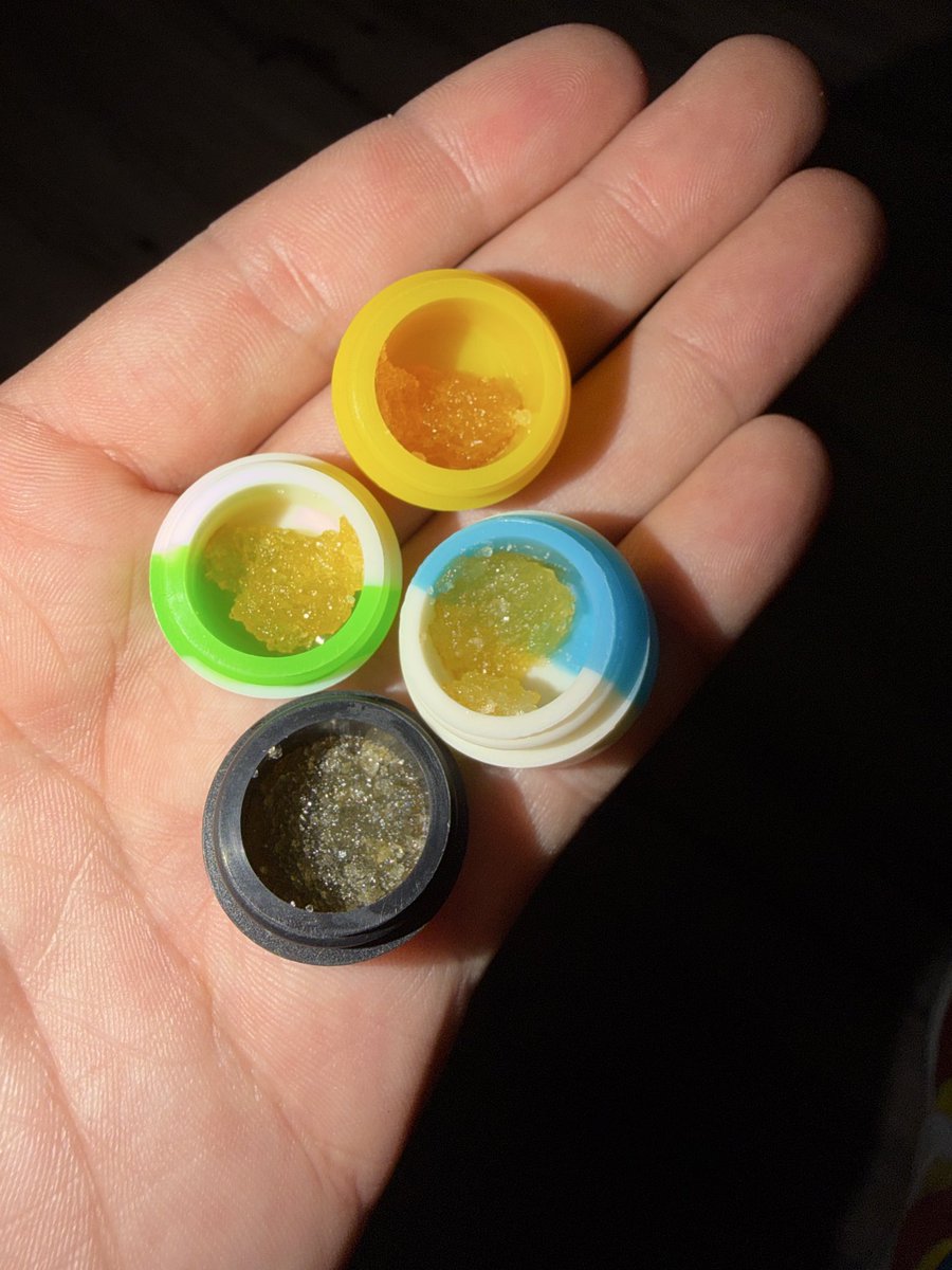 TheSlumWay's tweet photo. Got my samples from the @CozyCannaClub giveaway, couldn’t have been a better time since I’m on the hunt for some quality Live Resin for the ppl. Thanks again King🫡 https://t.co/D17HIbT5dy