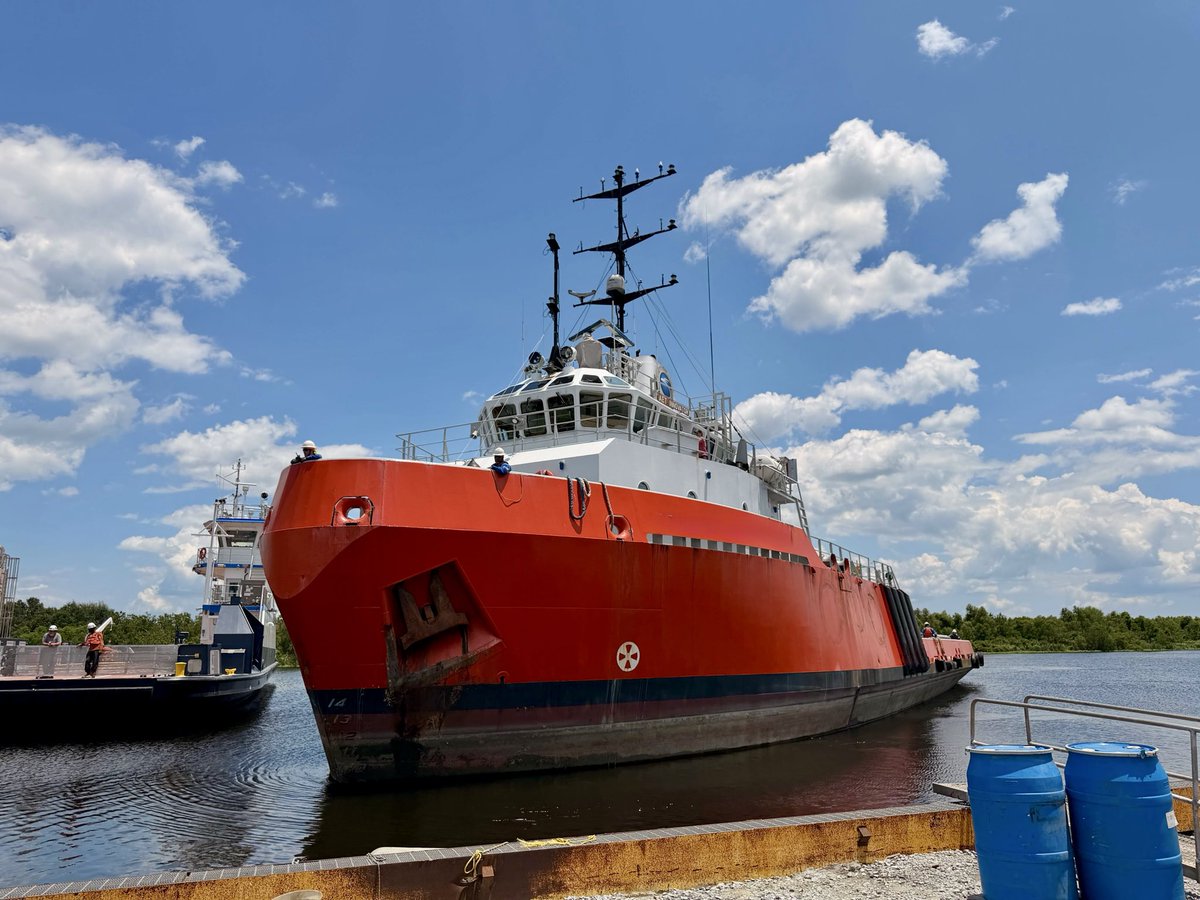 ElectricMariner's tweet photo. @FleetzeroHQ is currently building the world’s largest-range electric ship.

Vessel coming into the yard now. https://t.co/fDfYyeQBfe