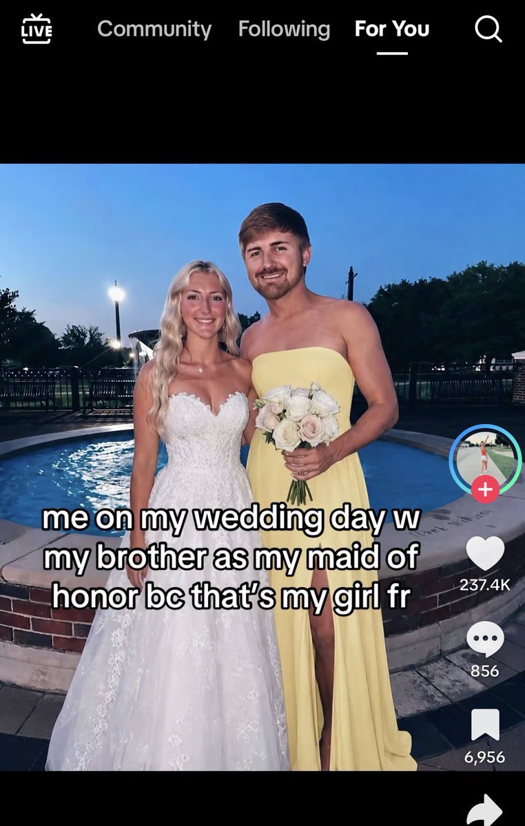 aloi_asaf's tweet photo. Taylor on her wedding day: https://t.co/HomWsxtVkG