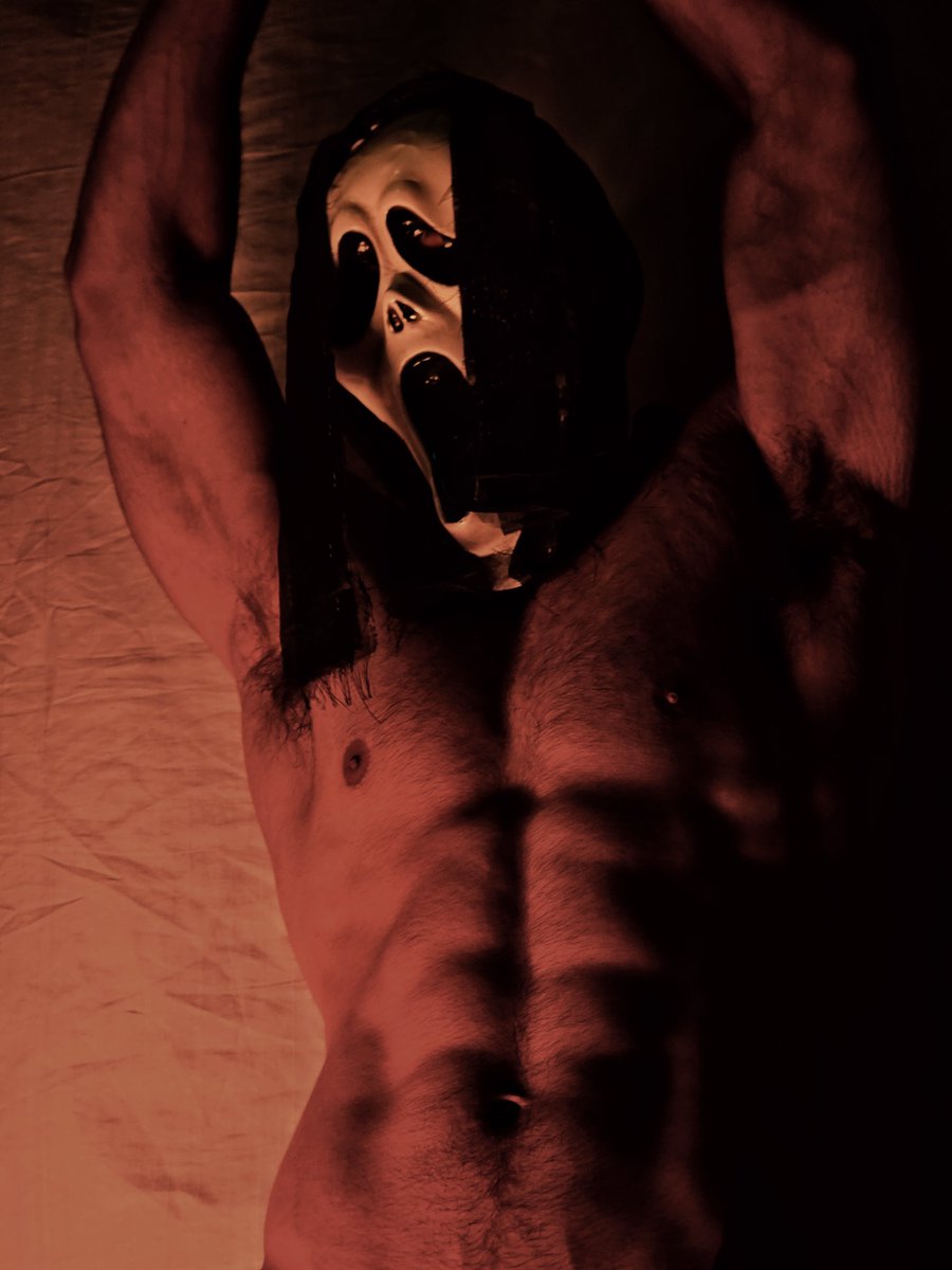 skullreign9's tweet photo. https://t.co/wAphXHoq4u