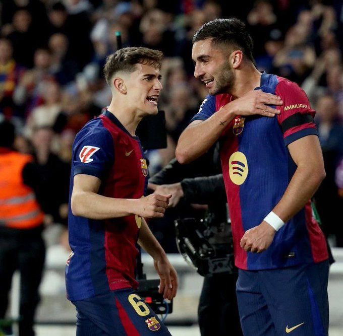 marcasademunt's tweet photo. Gavi podría haber echado a Ferrán Torres del grupo del Barça tras su entrevista

En el vestuario todos los jugadores están muy enfadados

El club considera que le dio una carrera y lo protegió de todas las críticas y Ferrán solo está teniendo un ego desmedido y poco respeto https://t.co/1fjh2PgAQd