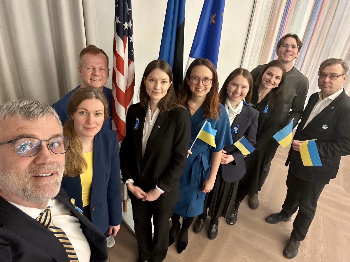 Estonia_in_US's tweet photo. As August begins, our Ambassador @kprikk has concluded his tenure in the U.S. We thank him for his outstanding service, leadership, and dedication to strengthening 🇪🇪🇺🇸 relations. 

His work has left a lasting mark. 

Wishing him every success as Estonia's Ambassador to @estNATO! https://t.co/ZG1Fl05iRt