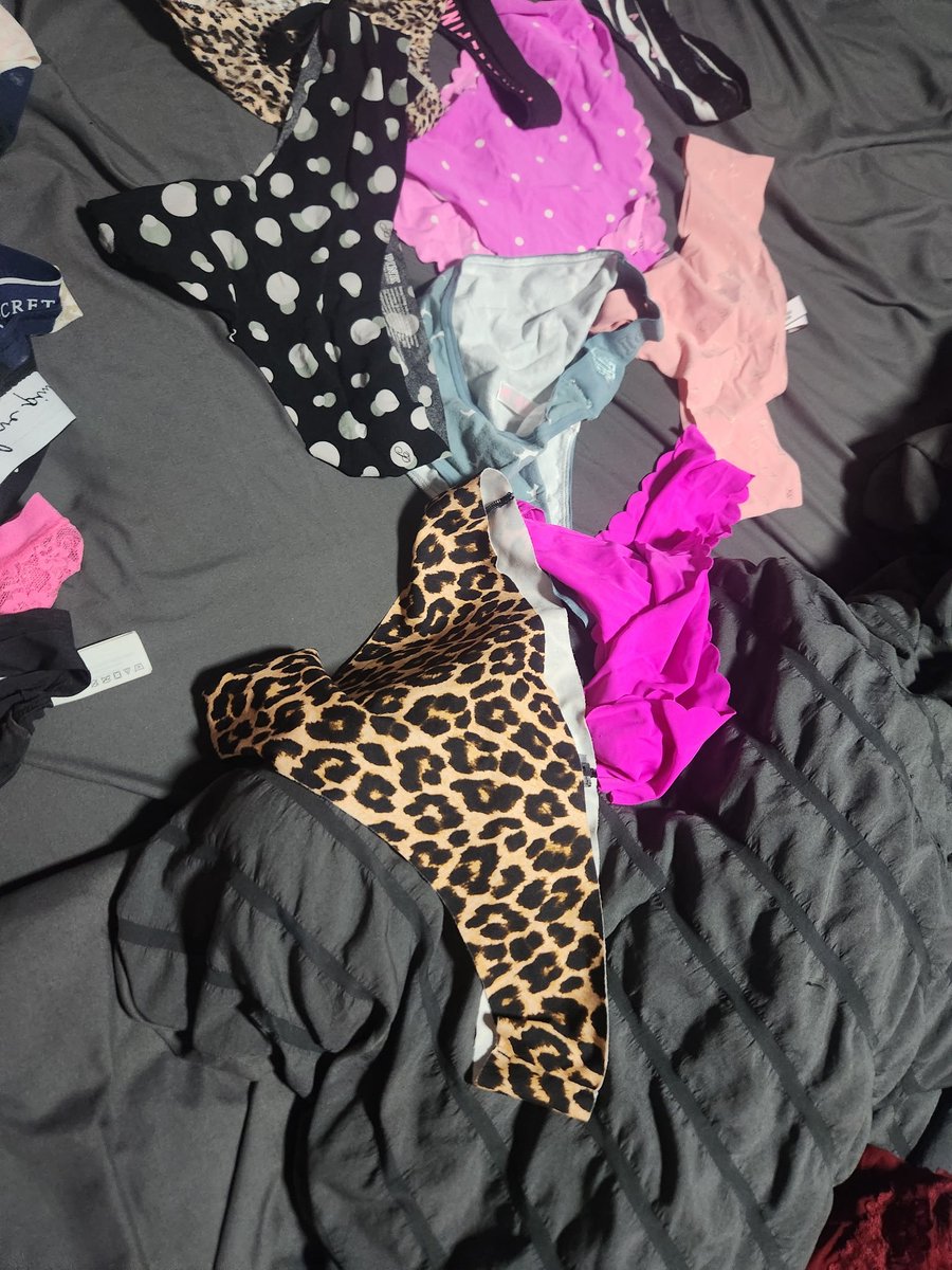 BrooksNextDoor_'s tweet photo. PANTY SALE!!! Send a DM if you'd like to purchase a pair 😈 https://t.co/vE4JFWfFE2