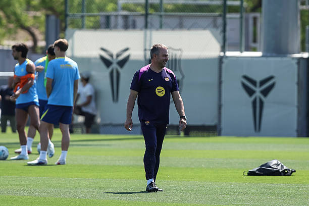 BouafifNour's tweet photo. I think Flick might use La Masia more than usual next season.

He's a coach who values training performances a lot. We've already seen him bench players for being late to training, and he's talked about the importance of discipline and effort many times.

The fact that he spent most of this preseason working with the youngsters could make him trust them more and give them more opportunities than last season.

Plus, I feel like this current crop of La Masia players has more players ready to compete for first-team minutes compared to the last two seasons.