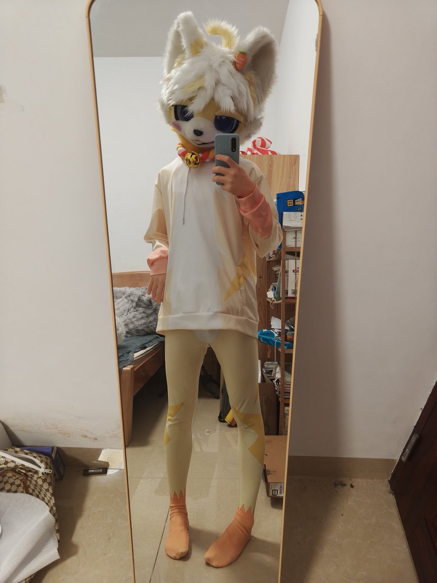 bngnl19102's tweet photo. 儿童身材 #furry  #兽装 https://t.co/089JjKqg0q